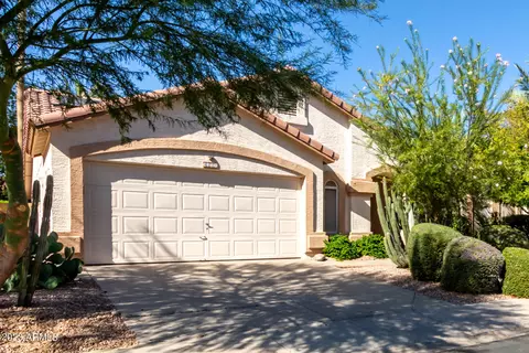 4126 E Keresan St, Phoenix, AZ 85044 photo 4