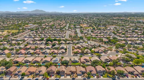 View/Area - 1077 E Baylor Ln, Gilbert, AZ 85296 photo 2 of 2