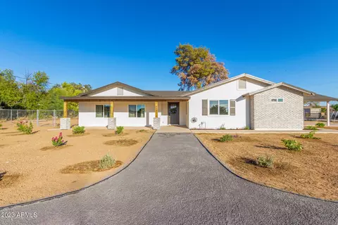 5017 S 158th St, Gilbert, AZ 85298