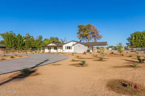 5017 S 158th St, Gilbert, AZ 85298 photo 4