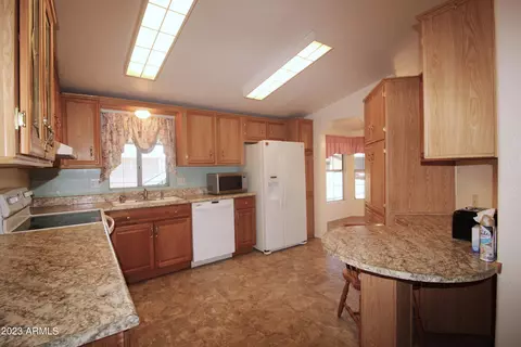 2208 W Baseline Ave #60, Apache Junction, AZ 85120 photo 9