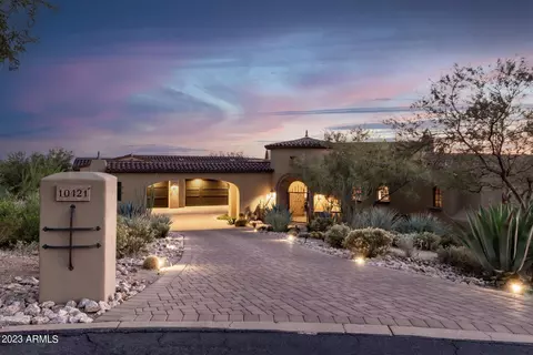 10421 E Celestial Dr, Scottsdale, AZ 85262