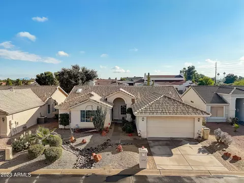 24943 S Lakewood Dr, Sun Lakes, AZ 85248