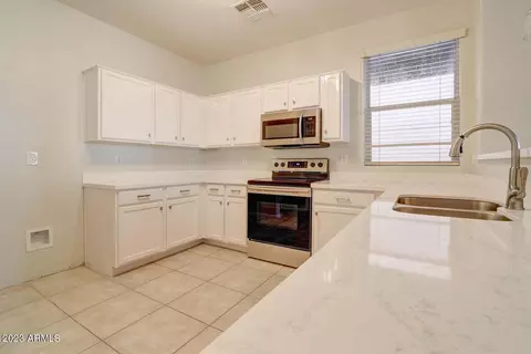 5145 W Warner St, Phoenix, AZ 85043 photo 17