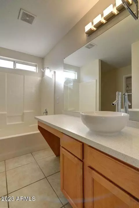 5145 W Warner St, Phoenix, AZ 85043 photo 10