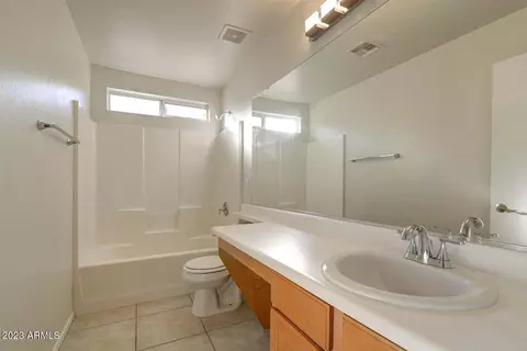 5145 W Warner St, Phoenix, AZ 85043 photo 2