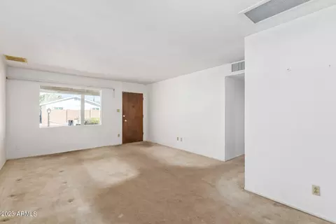 5830 N 30th Dr, Phoenix, AZ 85017 photo 23