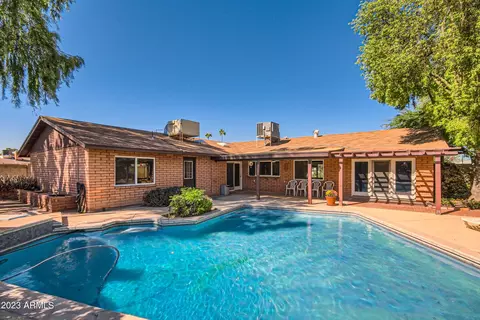 1843 E Cornell Dr, Tempe, AZ 85283 photo 4