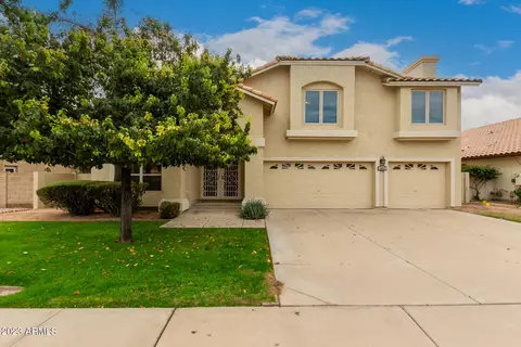 3417 E Cedarwood Ln, Phoenix, AZ 85048