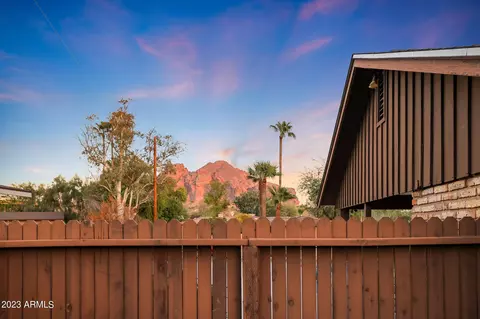 4031 E Solano Dr, Phoenix, AZ 85018 photo 4