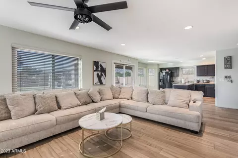 1430 E Windsong Dr, Phoenix, AZ 85048 photo 5