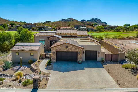 8915 E Canyon Creek Dr, Gold Canyon, AZ 85118