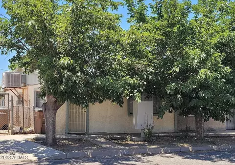 729 E 1st St, Douglas, AZ 85607