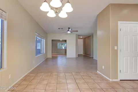 6748 E Regina St, Mesa, AZ 85215 photo 9