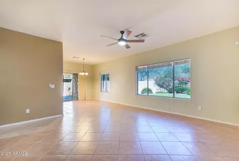 6748 E Regina St, Mesa, AZ 85215 photo 6