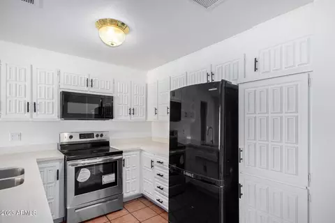 6802 W Cambridge Ave, Phoenix, AZ 85035 photo 8