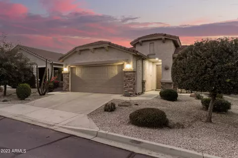 32082 N Echo Canyon Rd, San Tan Valley, AZ 85143