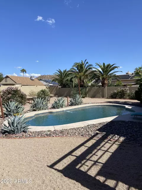 1344 E Utopia Rd, Phoenix, AZ 85024 photo 8
