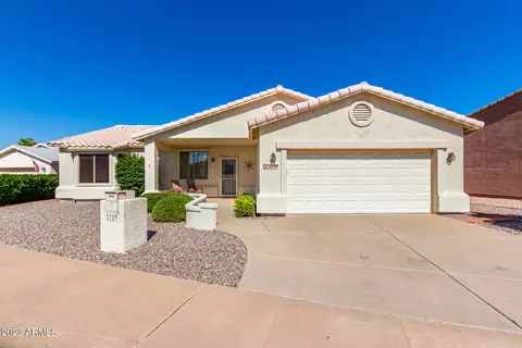 2329 N Salem St, Mesa, AZ 85215
