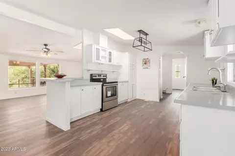 22324 W Sunshine Dr, Wittmann, AZ 85361