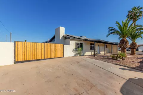 13641 N 32nd Dr, Phoenix, AZ 85029 photo 2