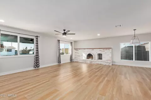 13641 N 32nd Dr, Phoenix, AZ 85029 photo 3