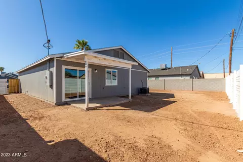 2439 E Tamarisk Ave, Phoenix, AZ 85040 photo 28