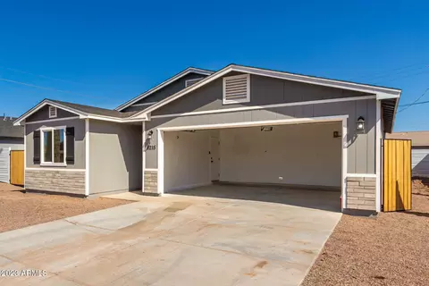 2439 E Tamarisk Ave, Phoenix, AZ 85040 photo 5