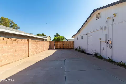 4424 E San Gabriel Ave, Phoenix, AZ 85044 photo 23