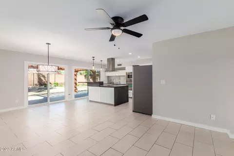 4424 E San Gabriel Ave, Phoenix, AZ 85044 photo 6