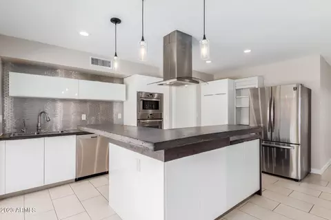 4424 E San Gabriel Ave, Phoenix, AZ 85044 photo 9