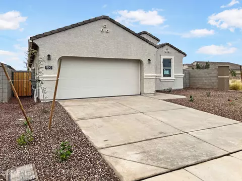 18542 W Buckskin Trl, Surprise, AZ 85387