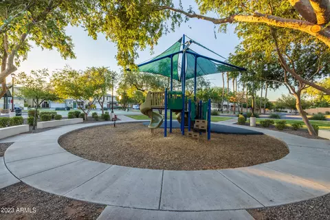 2315 E Hidalgo Ave, Phoenix, AZ 85040 photo 26