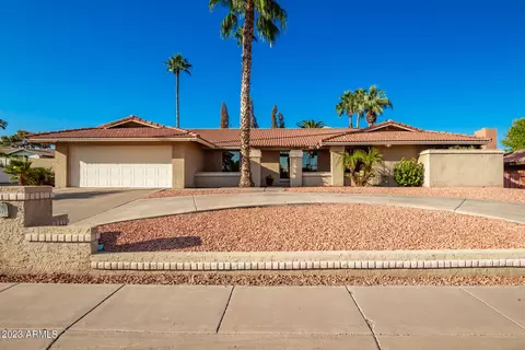 302 E Carol Ann Way, Phoenix, AZ 85022