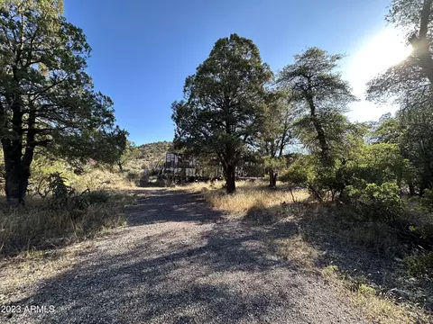 51547 N Signal Mountain Rd #0, Miami, AZ 85539