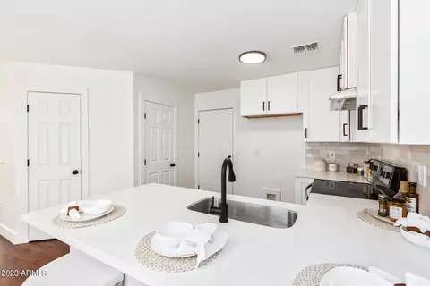 10843 E Azalea Ave, Mesa, AZ 85208 photo 13