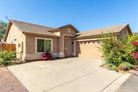 3324 E Tierra Buena Ln, Phoenix, AZ 85032