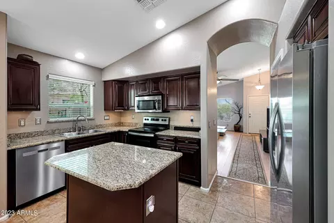 2828 E Jj Ranch Rd, Phoenix, AZ 85024 photo 5