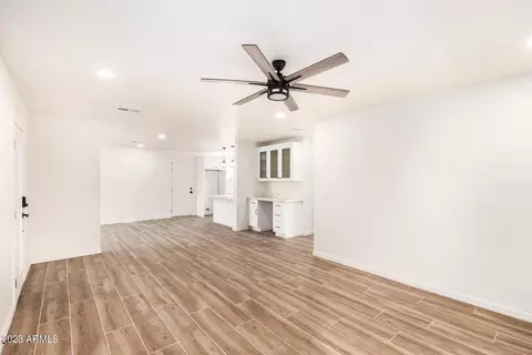 333 E Clarendon Ave, Phoenix, AZ 85012 photo 6