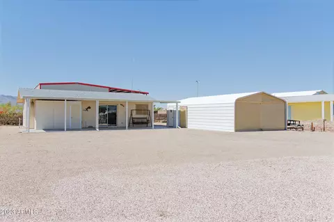 49706 Rainbow Ave, Quartzsite, AZ 85346