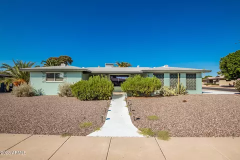 6338 E Des Moines St, Mesa, AZ 85205