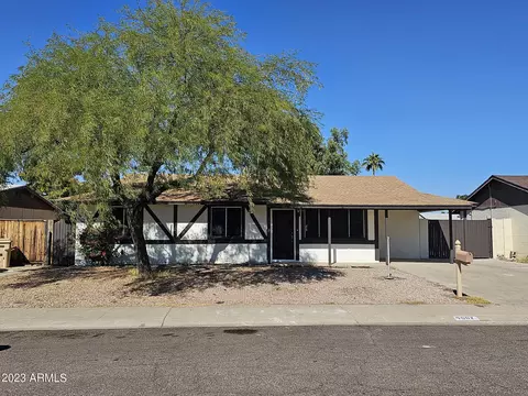 4602 W Mission Ln, Glendale, AZ 85302