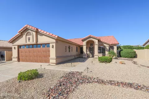 11132 E Watford Ct, Sun Lakes, AZ 85248