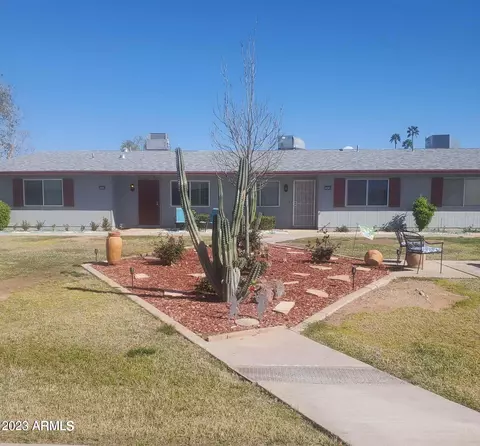14010 N Newcastle Dr, Sun City, AZ 85351