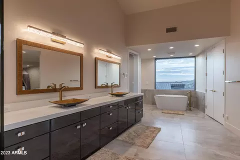2106 E Kaler Dr, Phoenix, AZ 85020 photo 18