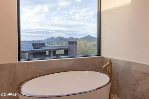 2106 E Kaler Dr, Phoenix, AZ 85020 photo 17