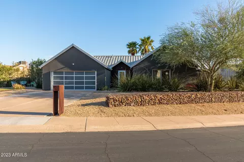 9841 S 46th St, Phoenix, AZ 85044 photo 13