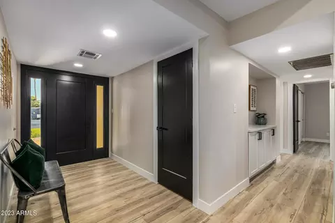 2210 E Marconi Ave, Phoenix, AZ 85022 photo 11