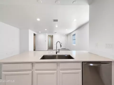 2642 S Reavis Falls Rd, Apache Junction, AZ 85119 photo 9