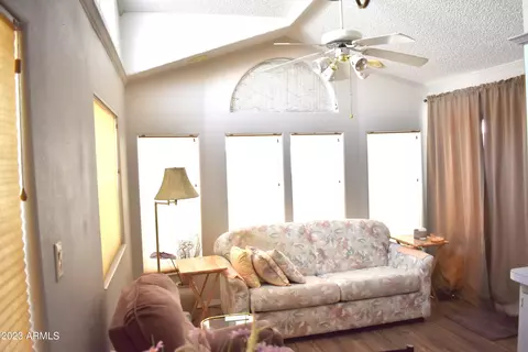 215 E Palo Verde Ln, Florence, AZ 85132